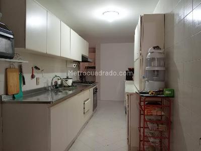 Apartamento de 3 alcobas en venta en Laureles, Medellín, 138 m² · foto 7 de 20