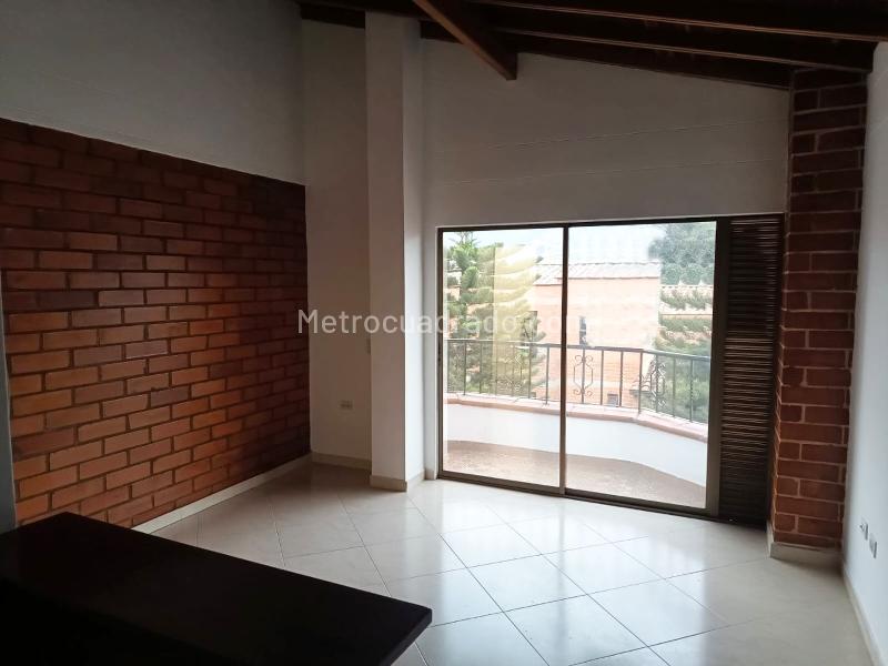Apartamento Dúplex de 3 Alcobas en Arriendo en Belén