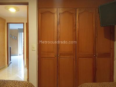 Apartamento de 3 alcobas en venta en Laureles, Medellín, 157 m² · foto 12 de 20