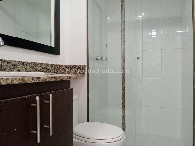 Apartamento en venta en Laureles, Medellín · foto 17 de 19