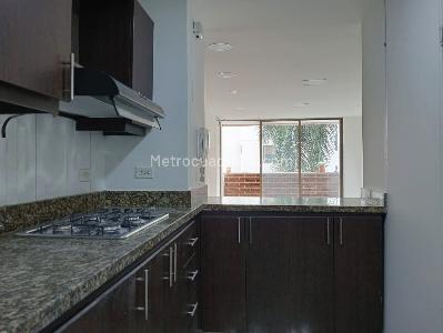 Apartamento en venta en Laureles, Medellín · foto 4 de 19