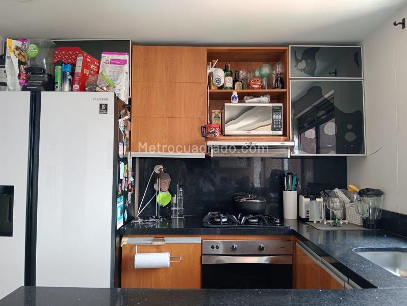 Apartamento de 2 Alcobas en Belén con Jacuzzi y Balcón - 5