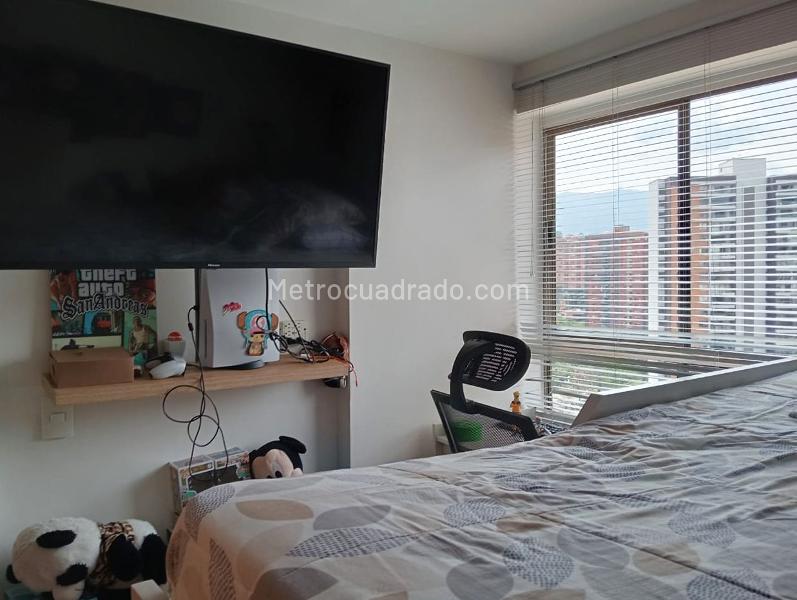 Apartamento de 2 Alcobas en Belén con Jacuzzi y Balcón - 9