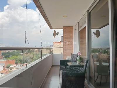 Apartamento en venta en Laureles, Medellín · foto 20 de 20