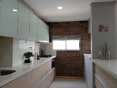 Apartamento en venta en Laureles, Medellín · foto 8 de 20
