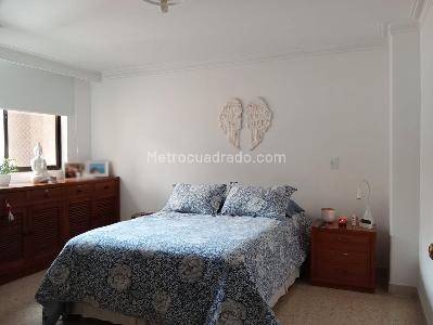 Apartamento de 3 alcobas en venta en Laureles, Medellín, 124 m² · foto 11 de 20