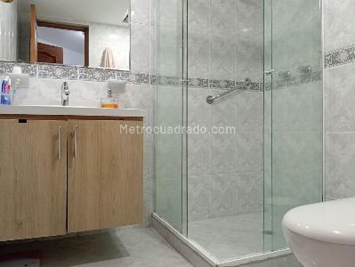 Apartamento de 3 alcobas en venta en Laureles, Medellín, 124 m² · foto 17 de 20