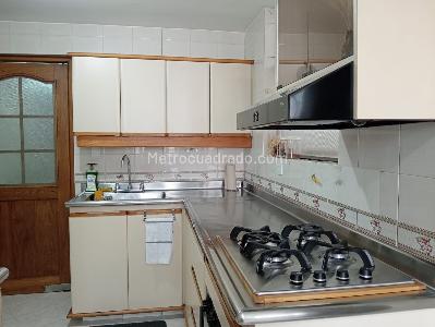 Apartamento de 3 alcobas en venta en Laureles, Medellín, 124 m² · foto 5 de 20