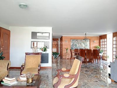 Apartamento en venta en Laureles, Medellín · foto 3 de 20