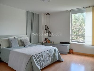 Apartamento en venta en Laureles, Medellín · foto 8 de 20