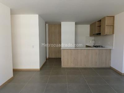 Apartamento en venta en Guayabal, Medellín · foto 3 de 14