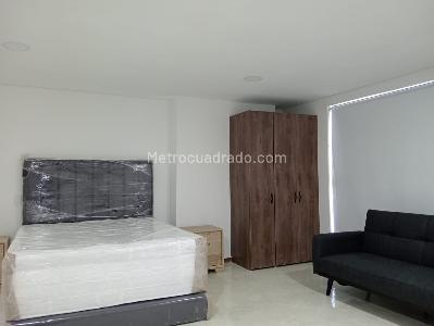 Apartamento de 1 alcoba en arriendo en Laureles, Medellín, 32 m² · foto 2 de 10