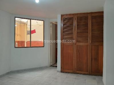 Apartamento en venta en Laureles, Medellín · foto 10 de 18