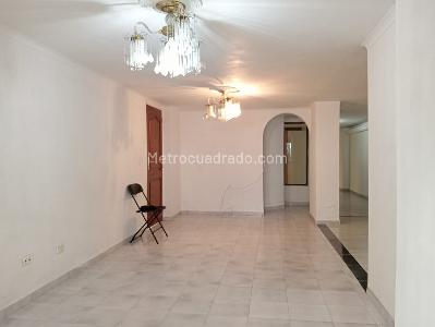 Apartamento en venta en Laureles, Medellín · foto 2 de 18