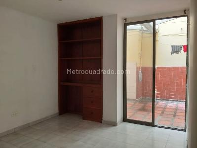 Apartamento en venta en Laureles, Medellín · foto 8 de 18