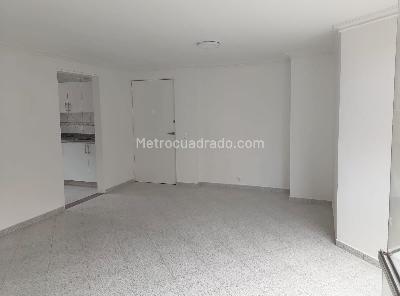 Apartamento en arriendo en Belen, Medellín · foto 2 de 14