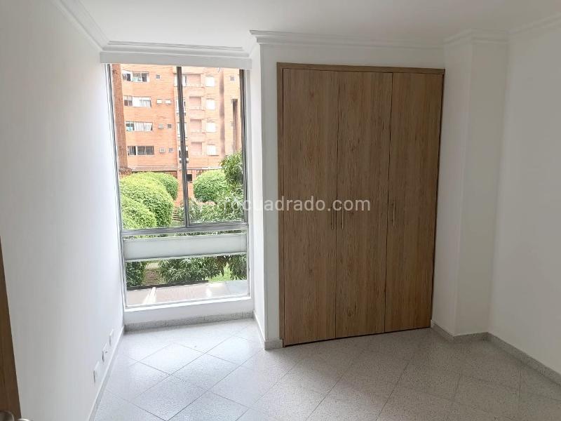 Spacious 3BR Apartment in Belen - 9