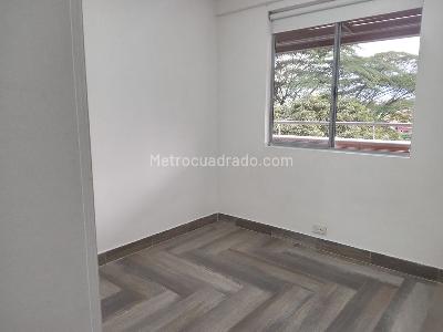 Apartamento de 3 alcobas en venta en Belen, Medellín, 108 m² · foto 10 de 15