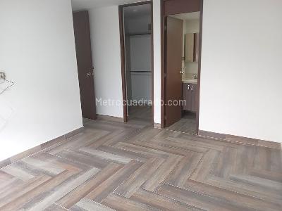 Apartamento de 3 alcobas en venta en Belen, Medellín, 108 m² · foto 7 de 15
