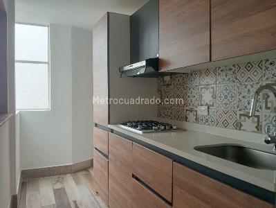 Apartamento de 3 alcobas en arriendo en Laureles, Medellín, 95 m² · foto 5 de 18