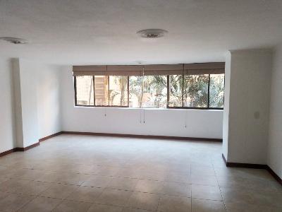 Apartamento en venta en Laureles, Medellín · foto 2 de 17