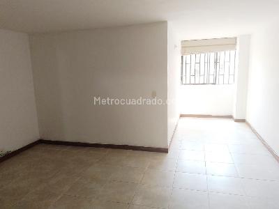 Apartamento en venta en Laureles, Medellín · foto 9 de 17
