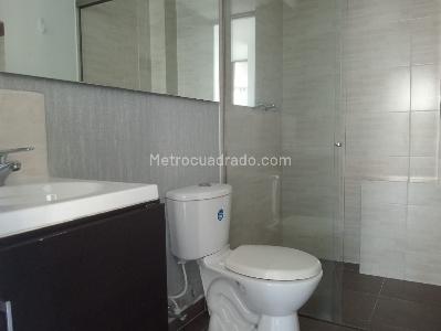 Apartamento de 3 alcobas en venta en Laureles, Medellín, 100 m² · foto 18 de 20