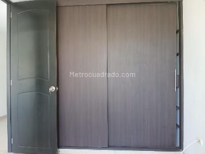Apartamento de 3 alcobas en venta en Laureles, Medellín, 100 m² · foto 9 de 20