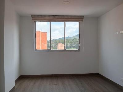 Apartamento en venta en Laureles, Medellín · foto 13 de 20
