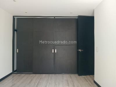 Apartamento de 3 alcobas en venta en Laureles, Medellín, 140 m² · foto 14 de 20