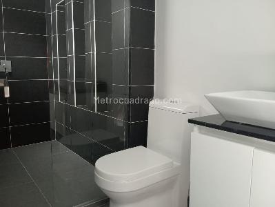 Apartamento de 3 alcobas en venta en Laureles, Medellín, 140 m² · foto 17 de 20