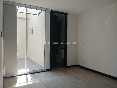 Apartamento de 3 alcobas en venta en Laureles, Medellín, 140 m² · foto 8 de 20