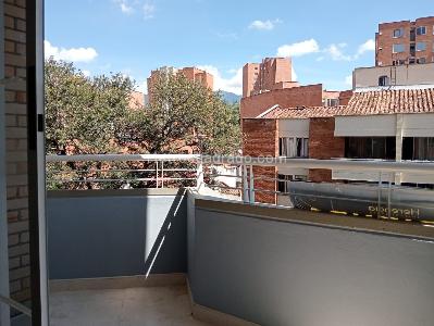 Apartamento de 3 alcobas en venta en Laureles, Medellín, 142 m² · foto 20 de 20