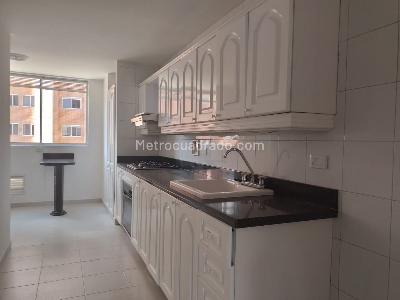 Apartamento de 3 alcobas en venta en Laureles, Medellín, 142 m² · foto 5 de 20