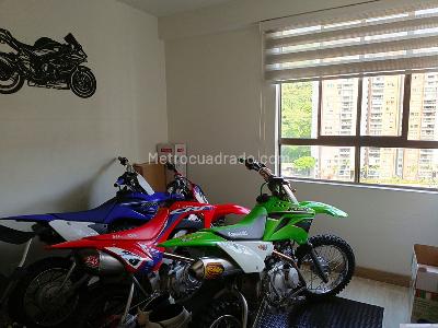 Apartamento en arriendo en Belen, Medellín · foto 10 de 16