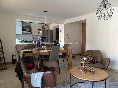 Apartamento en arriendo en Belen, Medellín · foto 3 de 16