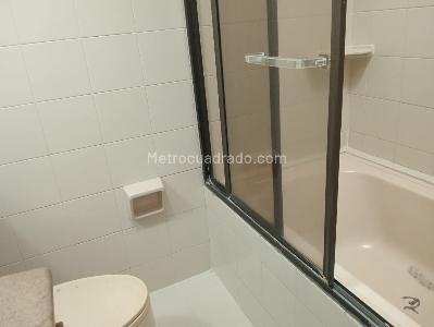Apartamento de 3 alcobas en venta en Laureles, Medellín, 126 m² · foto 17 de 19