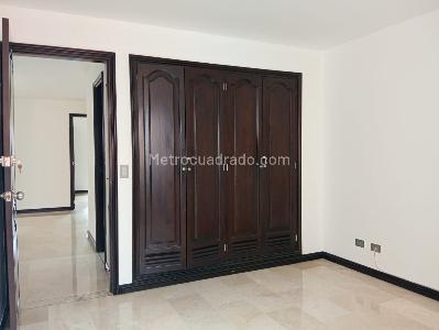 Apartamento en venta en Laureles, Medellín · foto 12 de 20