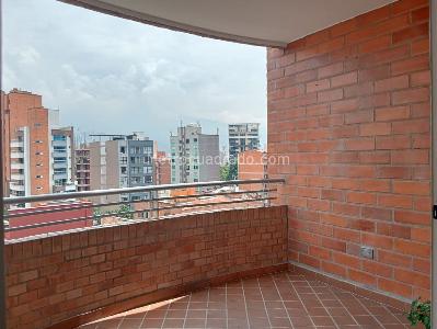 Apartamento en venta en Laureles, Medellín · foto 20 de 20