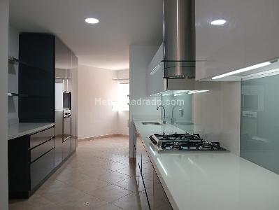 Apartamento en venta en Laureles, Medellín · foto 5 de 20
