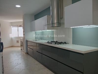 Apartamento en venta en Laureles, Medellín · foto 7 de 20