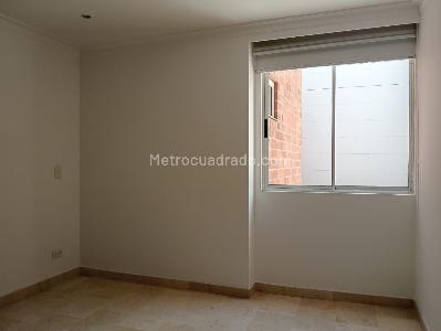Apartamento de 3 alcobas en venta en Laureles, Medellín, 138 m² · foto 14 de 20