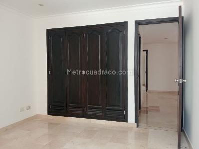 Apartamento de 3 alcobas en venta en Laureles, Medellín, 138 m² · foto 15 de 20