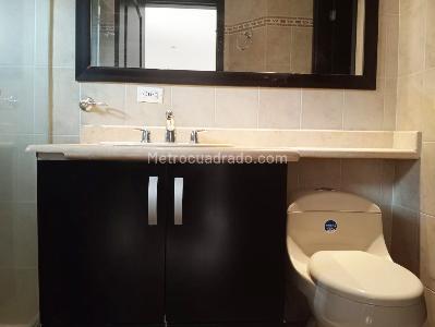 Apartamento de 3 alcobas en venta en Laureles, Medellín, 138 m² · foto 17 de 20