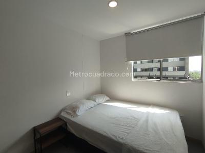 Apartamento de 3 alcobas en venta en Guayabal, Medellín, 74 m² · foto 16 de 18