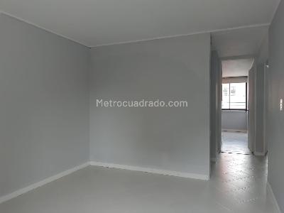 Apartamento de 3 alcobas en venta en Laureles, Medellín, 130 m² · foto 12 de 20