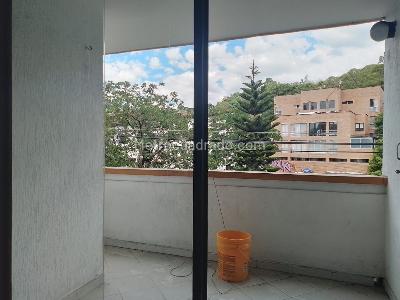 Apartamento de 3 alcobas en venta en Laureles, Medellín, 130 m² · foto 20 de 20