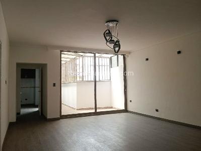Casa en Arriendo, LAURELES, Medellín