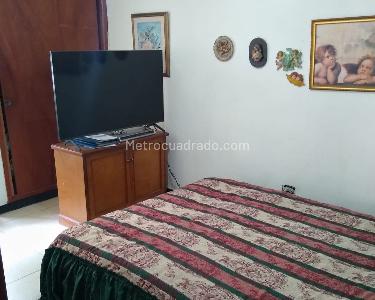 Casa de 4 alcobas en venta en Laureles, Medellín, 187 m² · foto 8 de 13