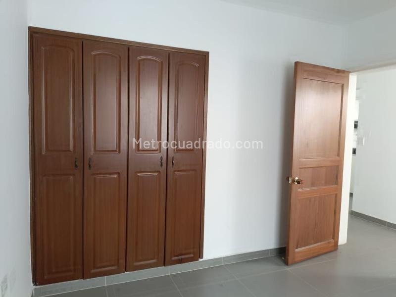 Independent 4BR House for Rent near Parks in Belún - 7